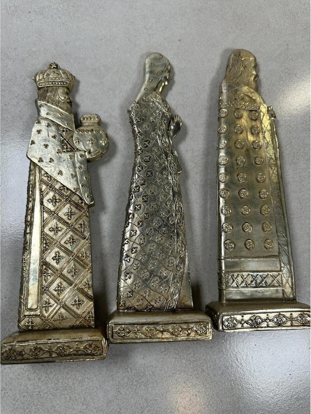VTG Nativity Scene Figurines Set Of 6 Gold Tone Christmas Decor Crèche - Picture 9 of 9